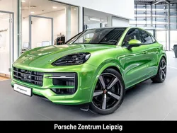 Gruen Neu 2025 Porsche Cayenne SUV | 142.985 € (Fairer Preis)