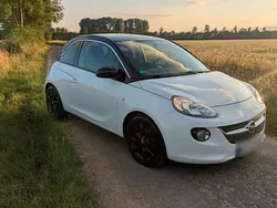 Weiß Gebraucht 2016 Opel Adam Kleinwagen | 5.600 € (Fairer Preis)