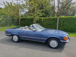 Nautikblaumet. (metallic) Gebraucht 1986 Mercedes SL300 Cabrio | 36.450 €