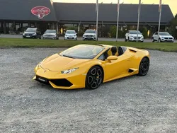 Gelb Gebraucht 2016 Lamborghini Huracán Cabrio | 209.000 € (Superpreis)