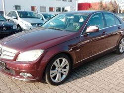 Rot Gebraucht 2008 Mercedes C200 Limousine | 5.850 € (Guter Preis)