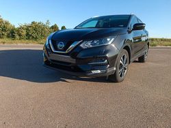Schwarz Gebraucht 2017 Nissan Qashqai Acenta SUV | 13.290 € (Fairer Preis)