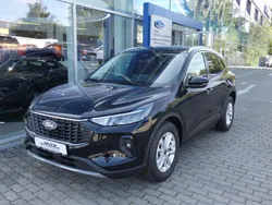Agate black metallic Gebraucht 2024 Ford Kuga Titanium SUV | 29.990 €