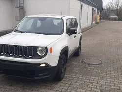Alpine white (vr296) Gebraucht 2016 Jeep Renegade Sport SUV | 7.900 € (Fairer Preis)
