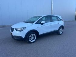 Weiß Gebraucht 2017 Opel Crossland Edition SUV | 5.950 € (Etwas zu teuer)