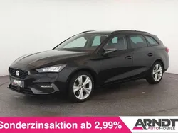 Midnight schwarz Gebraucht 2024 Seat Leon FR Limousine | 25.984 € (Fairer Preis)