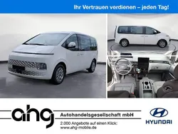Creamy white Gebraucht 2025 Hyundai Staria Trend Van | 44.444 €