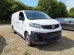 Weiß Gebraucht 2023 Fiat Scudo Van / Kleinbus | 21.990 € (Guter Preis)