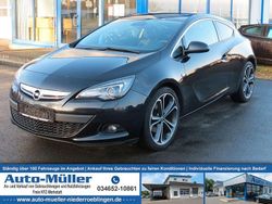 Schwarz Gebraucht 2012 Opel Astra GTC Innovation Limousine | 7.990 € (Etwas zu teuer)