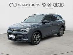 Delfingrau metallic Neu 2025 VW Tiguan Life SUV | 43.880 € (Fairer Preis)