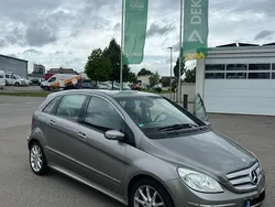 Braun Gebraucht 2007 Mercedes B200 Van / Kleinbus | 4.850 € (Etwas zu teuer)