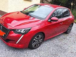 Rot Gebraucht 2021 Peugeot 208 Allure Kleinwagen | 13.900 € (Fairer Preis)
