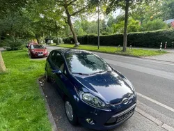 Blau Gebraucht 2011 Ford Fiesta Kleinwagen | 2.750 € (Guter Preis)