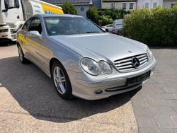 Silber Gebraucht 2004 Mercedes CLK200 Coupé | 3.999 € (Guter Preis)