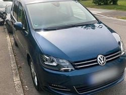 Blau Gebraucht 2016 VW Sharan Van / Kleinbus | 19.500 € (Etwas zu teuer)