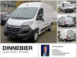 Weiss Gebraucht 2022 Opel Movano Van | 27.890 € (Teuer)