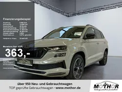 Steelgrau Gebraucht 2022 Skoda Karoq SportLine SUV | 33.459 € (Teuer)