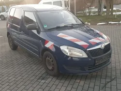 Blau Gebraucht 2010 Skoda Roomster Kombi | 1.900 €
