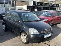 Schwarz Gebraucht 2004 Toyota Yaris Sol Limousine | 1.990 € (Fairer Preis)