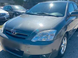 Grau Gebraucht 2006 Toyota Corolla Kleinwagen | 4.300 € (Fairer Preis)