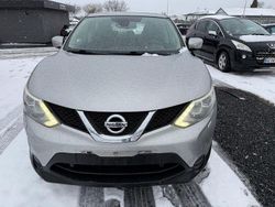 Silber Gebraucht 2014 Nissan Qashqai Visia SUV | 5.300 € (Teuer)