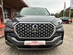 Marble grey Gebraucht 2021 Ssangyong Rexton Quartz SUV | 27.900 € (Guter Preis)