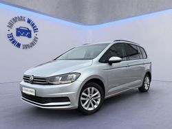 Silber Gebraucht 2016 VW Touran Comfortline Van / Kleinbus | 13.290 € (Guter Preis)