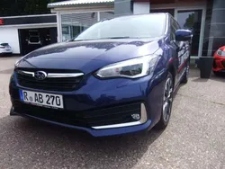 Sapphire blue pearl Gebraucht 2024 Subaru Impreza Exclusive+ Limousine | 25.990 €