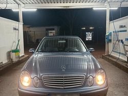 Blau Gebraucht 2005 Mercedes E280 Limousine | 4.999 € (Guter Preis)
