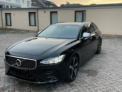 Schwarz Gebraucht 2019 Volvo V90 R-Design Kombi | 29.500 € (Etwas zu teuer)