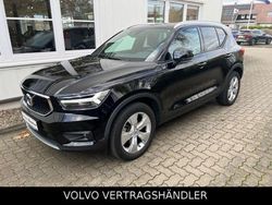 Black solid Gebraucht 2021 Volvo XC40 Momentum SUV | 30.890 € (Fairer Preis)
