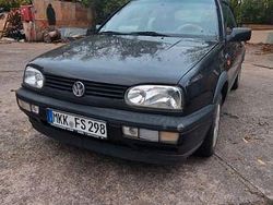 Schwarz Gebraucht 1994 VW Golf Cabriolet Cabrio | 900 €
