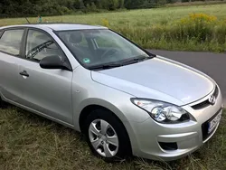 Silber metallic Gebraucht 2009 Hyundai i30 Limousine | 5.500 €