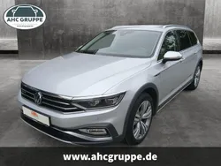 Silber Gebraucht 2021 VW Passat Alltrack Kombi | 26.430 € (Fairer Preis)