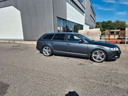 Grau Gebraucht 2011 Audi A6 Ambiente Kombi | 12.350 € (Fairer Preis)