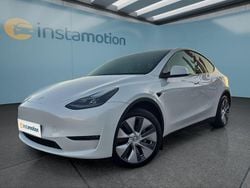 Weiß Gebraucht 2022 Tesla Model Y SUV | 39.799 € (Etwas zu teuer)