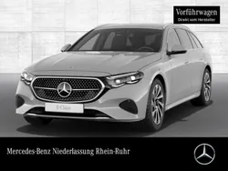 Manufaktur alpingrau Gebraucht 2024 Mercedes E300 Avantgarde Kombi | 58.490 €
