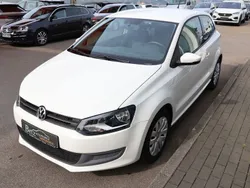 Weiß Gebraucht 2010 VW Polo Comfortline Limousine | 6.490 € (Fairer Preis)
