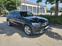 Schwarz Gebraucht 2016 Mercedes GLC220 AMG line SUV | 21.400 € (Etwas zu teuer)