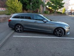 Grau Gebraucht 2017 Mercedes C200 Kombi | 14.100 € (Fairer Preis)