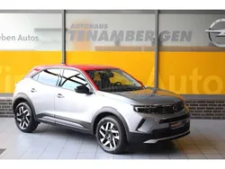 Kontrast grau/quarz silber Gebraucht 2022 Opel Mokka Elegance SUV | 22.900 € (Fairer Preis)