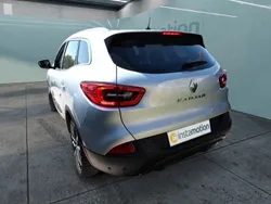 Grau Gebraucht 2018 Renault Kadjar Bose Edition SUV | 16.188 € (Fairer Preis)