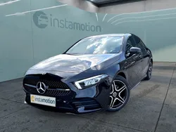 Schwarz Gebraucht 2022 Mercedes A220 AMG line Limousine | 49.690 €