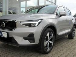 Silber Gebraucht 2024 Volvo XC40 Core SUV | 37.800 € (Etwas zu teuer)
