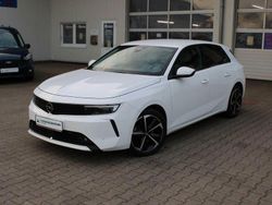 Weiß Gebraucht 2022 Opel Astra Elegance Limousine | 18.990 € (Teuer)