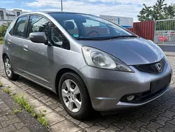 Grau Gebraucht 2010 Honda Jazz Kleinwagen | 4.229 € (Fairer Preis)