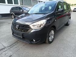 Blau Gebraucht 2019 Dacia Lodgy Comfort Van / Kleinbus | 9.999 € (Fairer Preis)
