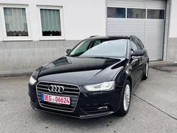 Schwarz Gebraucht 2013 Audi A4 Attraction Kombi | 10.290 € (Fairer Preis)