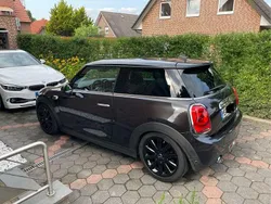 Braun Gebraucht 2015 Mini Cooper D Kleinwagen | 9.000 € (Guter Preis)