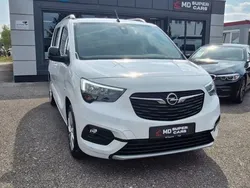 Weiß Gebraucht 2021 Opel Combo Life Van / Kleinbus | 15.490 € (Fairer Preis)